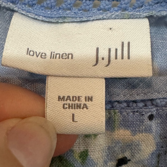 J. Jill 100% Linen Dress in Blue with Pink Floral Pattern with Pockets - Picture 4 of 9